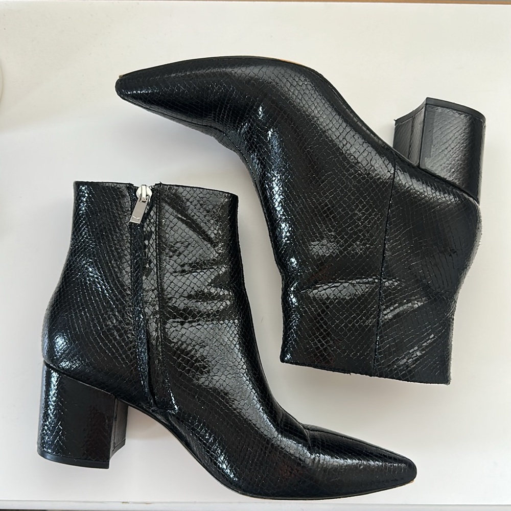 Marc Fisher Jarlie Black Ankle Boots Size 9 M